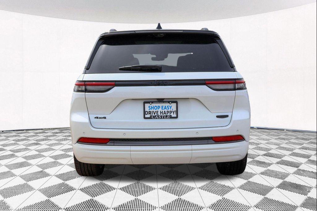 new 2026 Jeep Grand Cherokee car, priced at $57,639