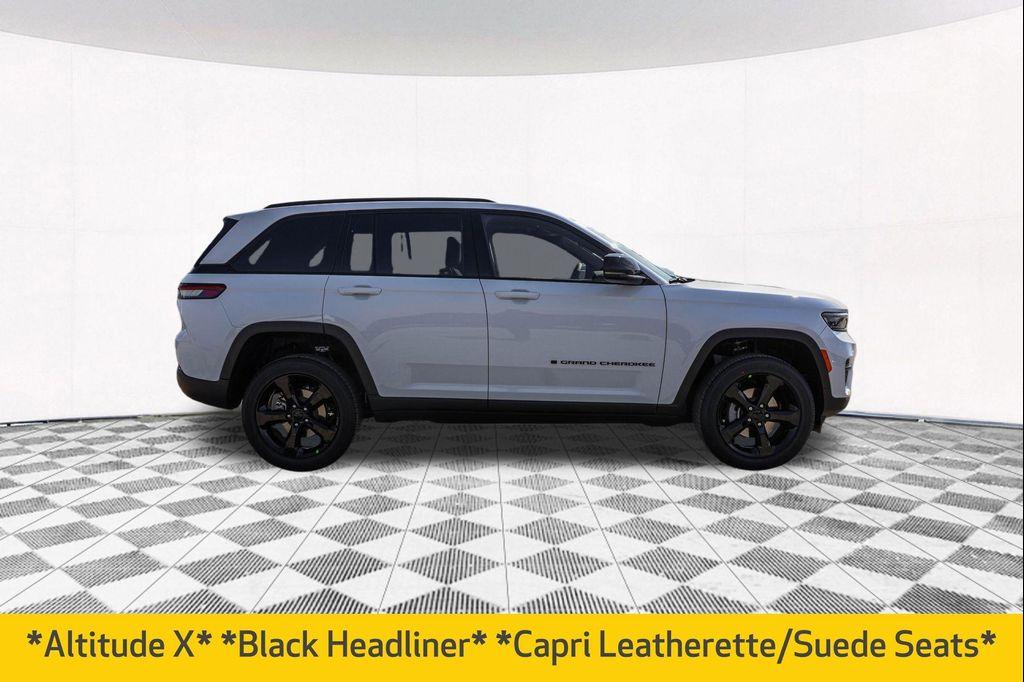 new 2025 Jeep Grand Cherokee car, priced at $40,516
