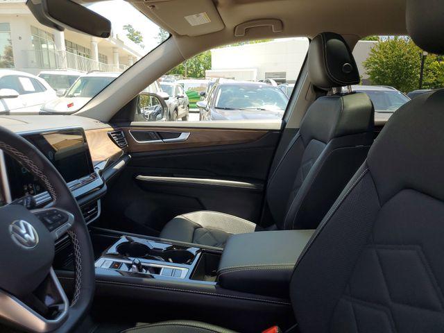 used 2025 Volkswagen Atlas car, priced at $36,700