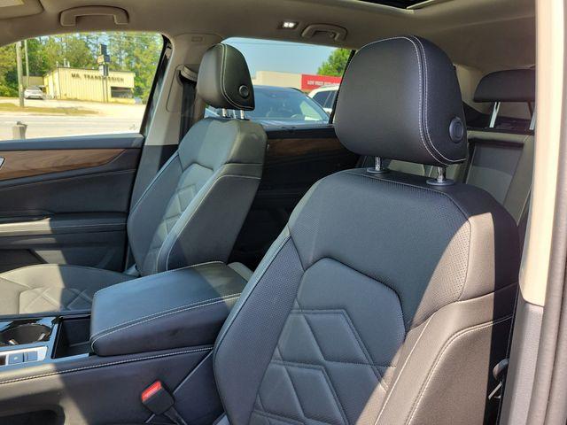 used 2025 Volkswagen Atlas car, priced at $35,900