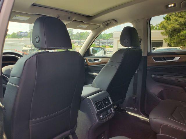 new 2026 Volkswagen Atlas car, priced at $43,252