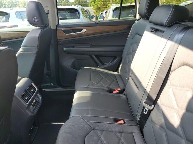 new 2026 Volkswagen Atlas car, priced at $42,784