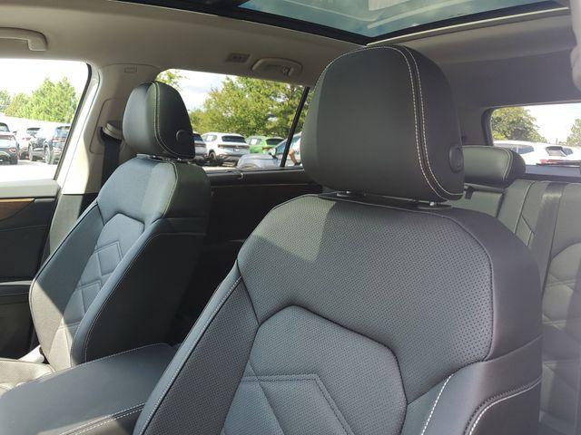 new 2026 Volkswagen Atlas car, priced at $43,051