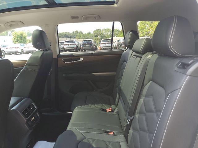 new 2026 Volkswagen Atlas car, priced at $43,051