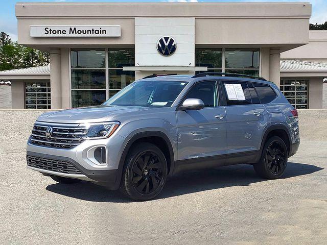 used 2025 Volkswagen Atlas car, priced at $34,900