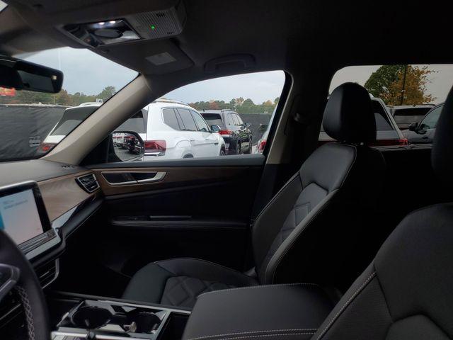 new 2026 Volkswagen Atlas car, priced at $43,437