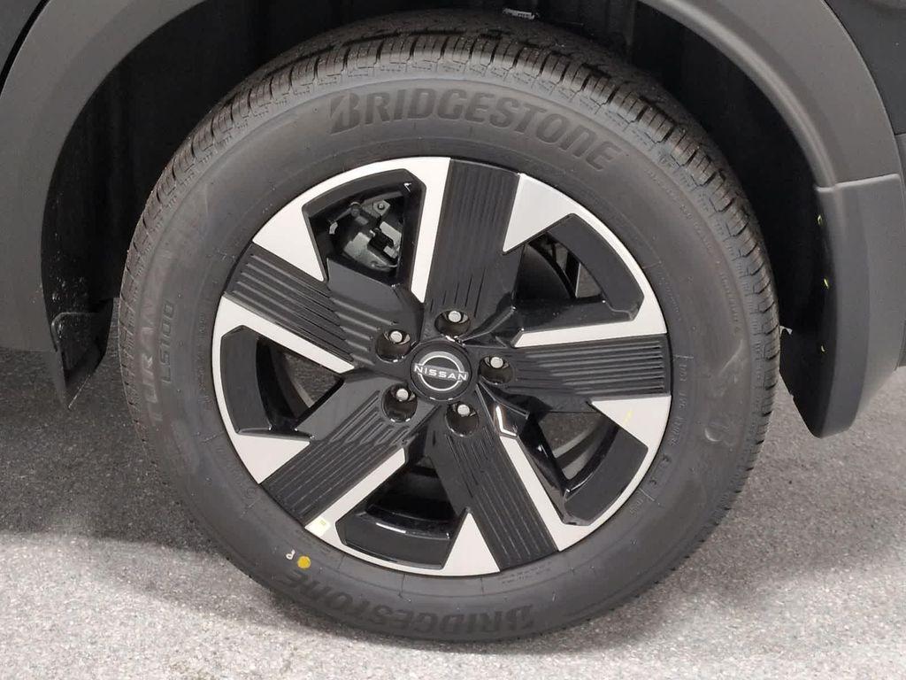 new 2026 Nissan Kicks car, priced at $26,129