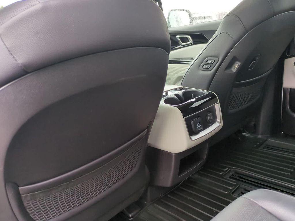 used 2023 Kia Carnival car, priced at $27,995