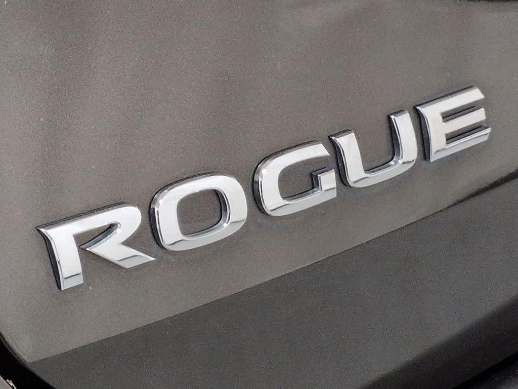 used 2016 Nissan Rogue car, priced at $10,946