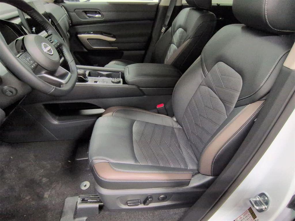 new 2025 Nissan Pathfinder car, priced at $47,436