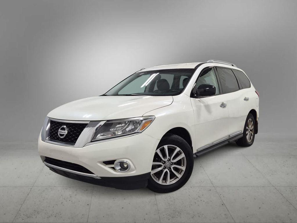 used 2015 Nissan Pathfinder car, priced at $9,995