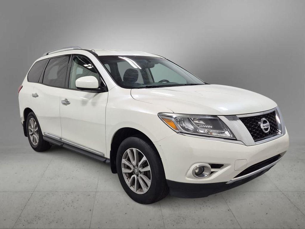 used 2015 Nissan Pathfinder car, priced at $9,995