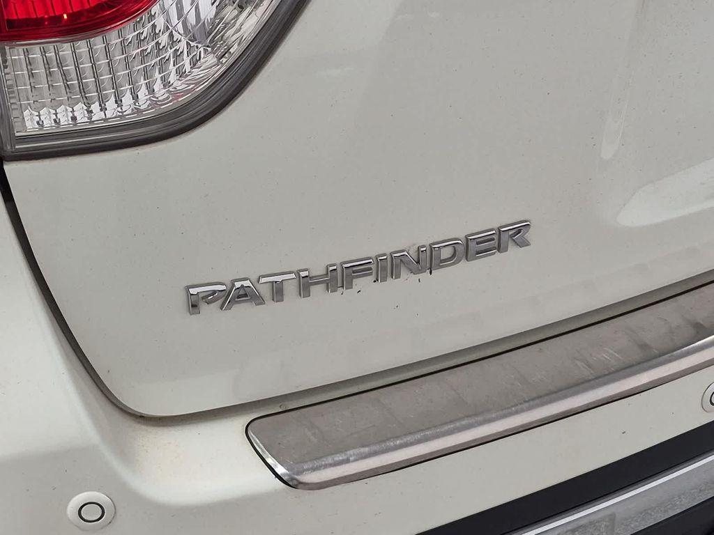 used 2015 Nissan Pathfinder car, priced at $9,995