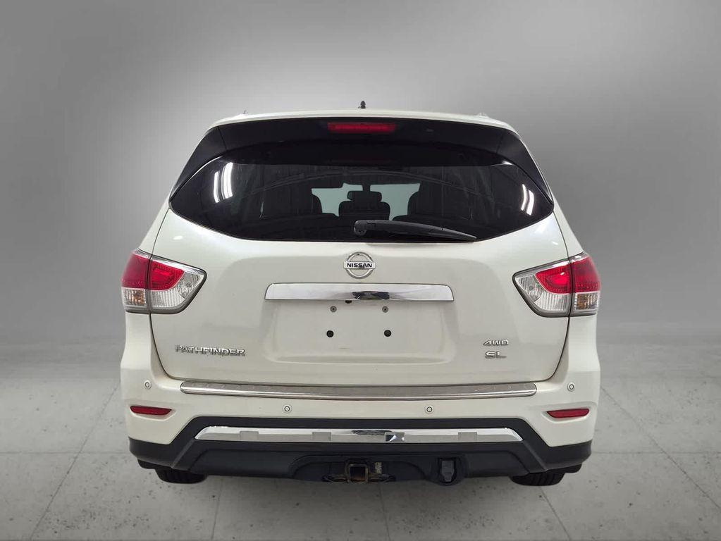 used 2015 Nissan Pathfinder car, priced at $9,995