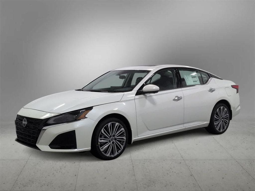 new 2025 Nissan Altima car, priced at $35,980