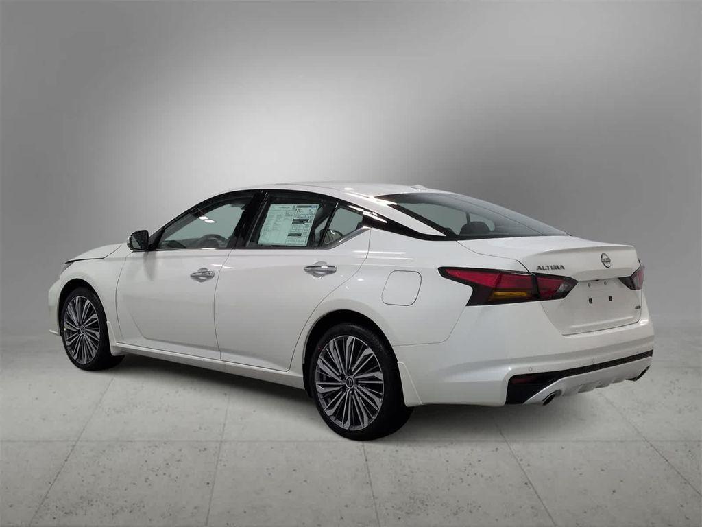 new 2025 Nissan Altima car, priced at $35,980