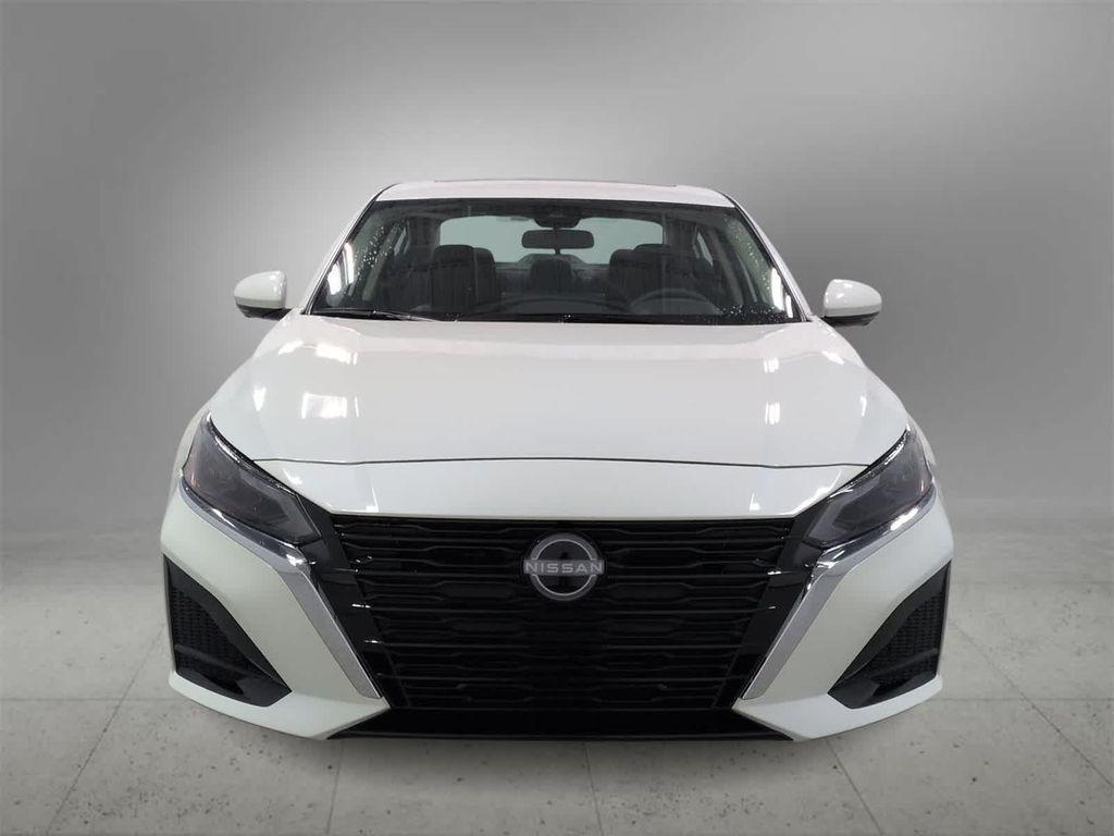 new 2025 Nissan Altima car, priced at $35,980