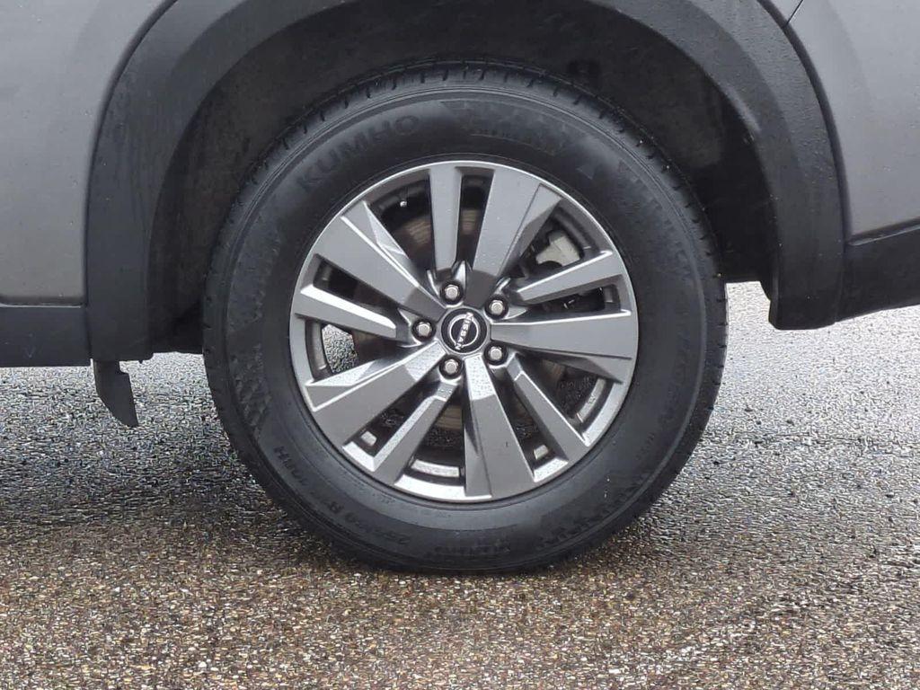 used 2025 Nissan Pathfinder car, priced at $31,704