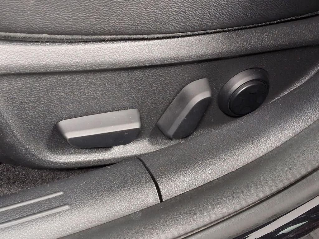 used 2022 Genesis G70 car, priced at $23,777