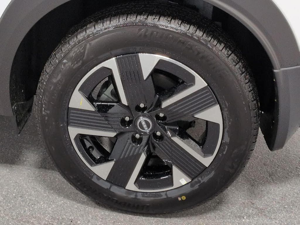 new 2026 Nissan Kicks car, priced at $27,392