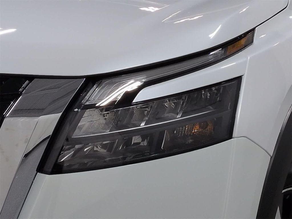 new 2025 Nissan Pathfinder car, priced at $40,799
