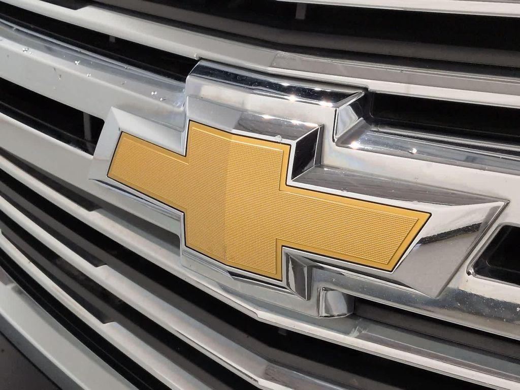 used 2017 Chevrolet Suburban car, priced at $20,779
