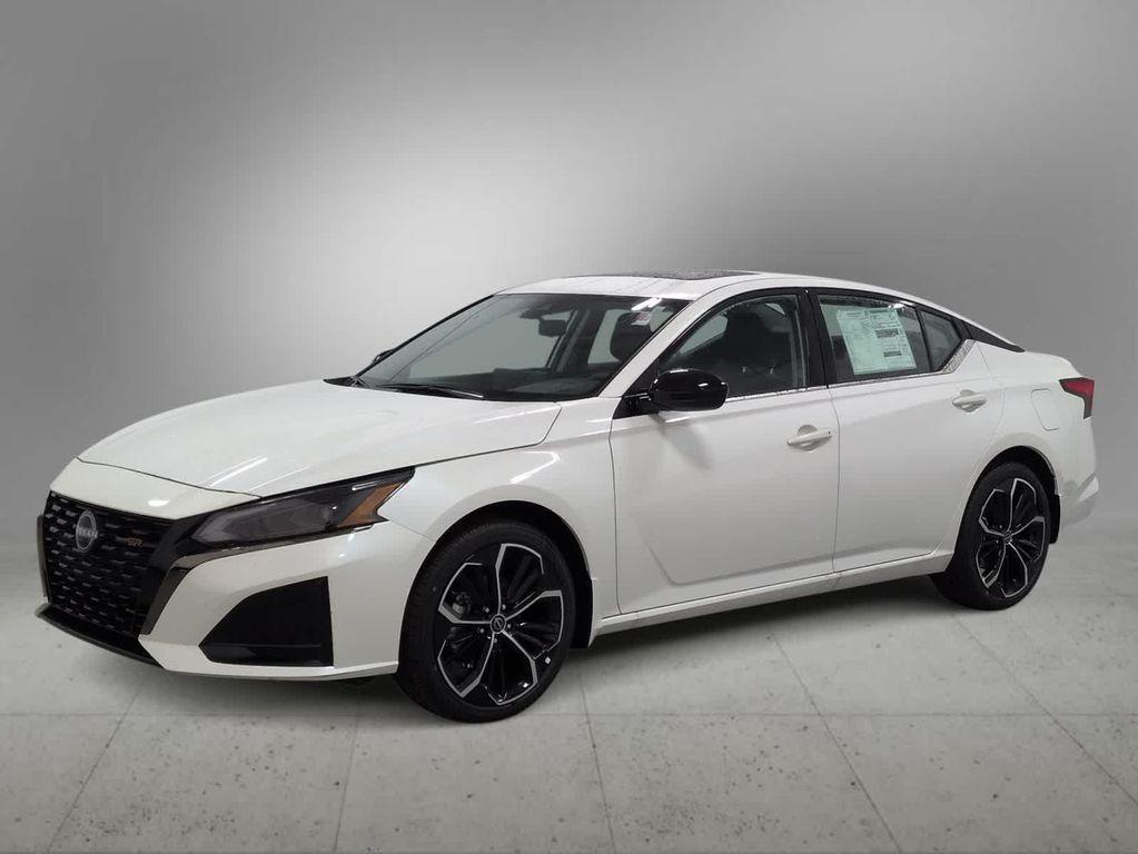 new 2025 Nissan Altima car, priced at $31,581