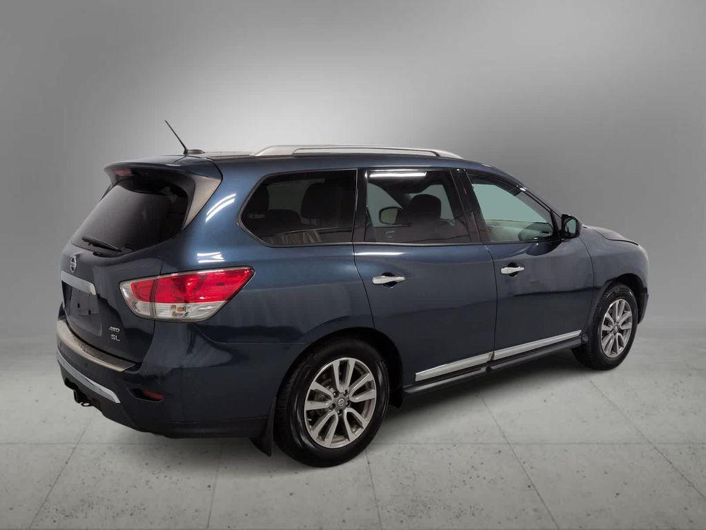 used 2014 Nissan Pathfinder car, priced at $5,522