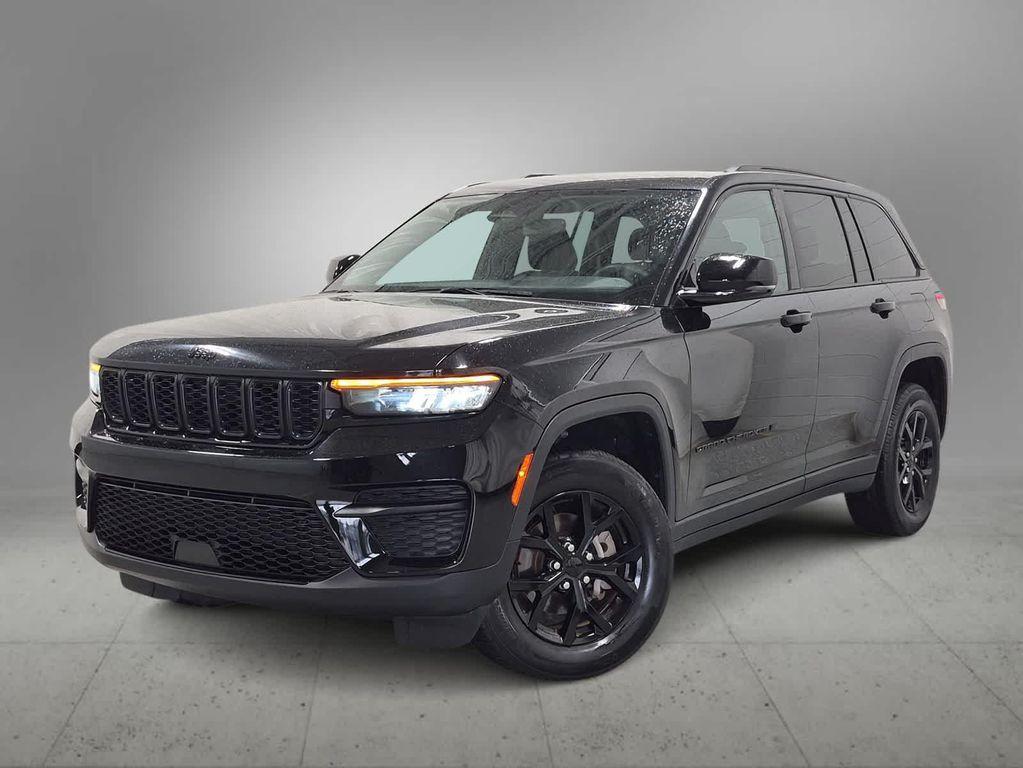 used 2024 Jeep Grand Cherokee car, priced at $24,653
