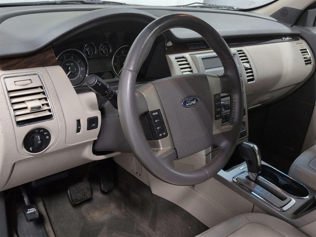 used 2012 Ford Flex car, priced at $5,000