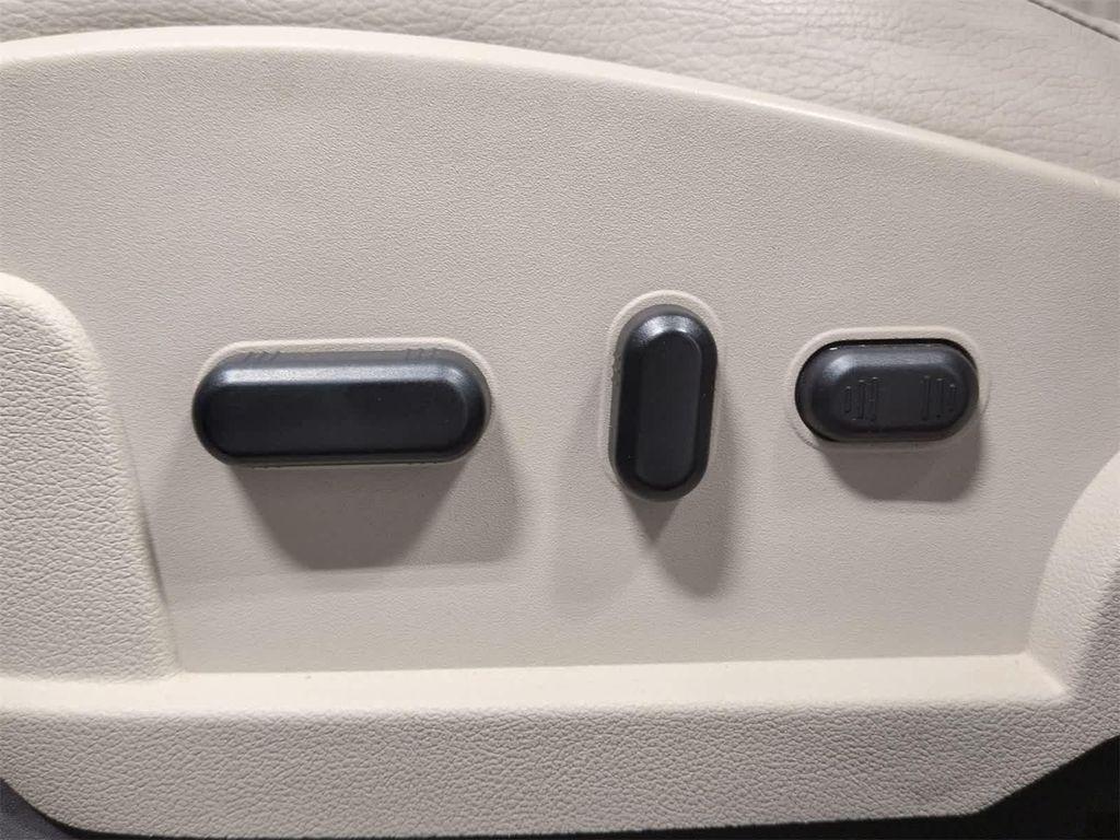 used 2012 Ford Flex car, priced at $5,000