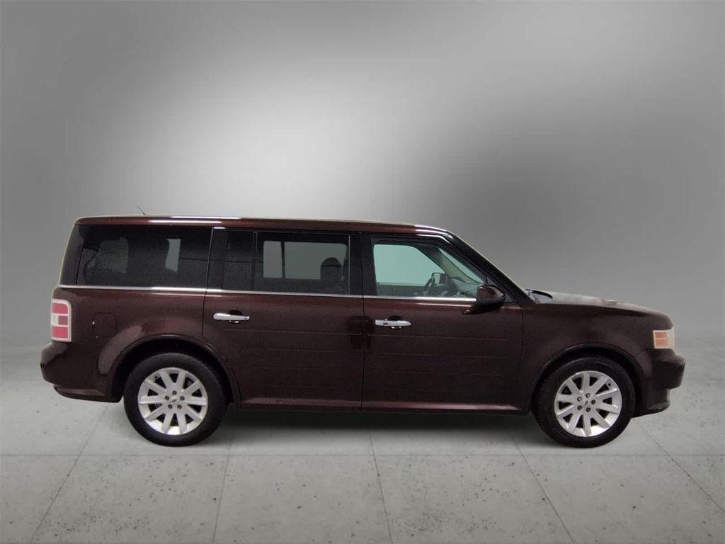 used 2012 Ford Flex car, priced at $5,000