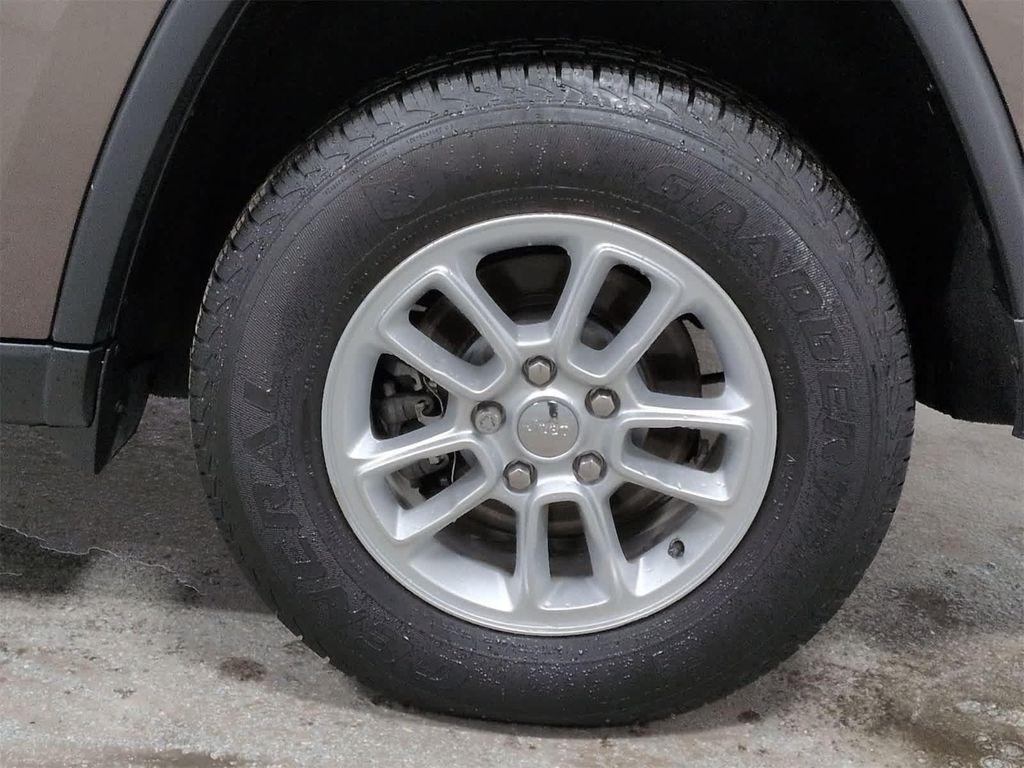 used 2018 Jeep Grand Cherokee car, priced at $14,587