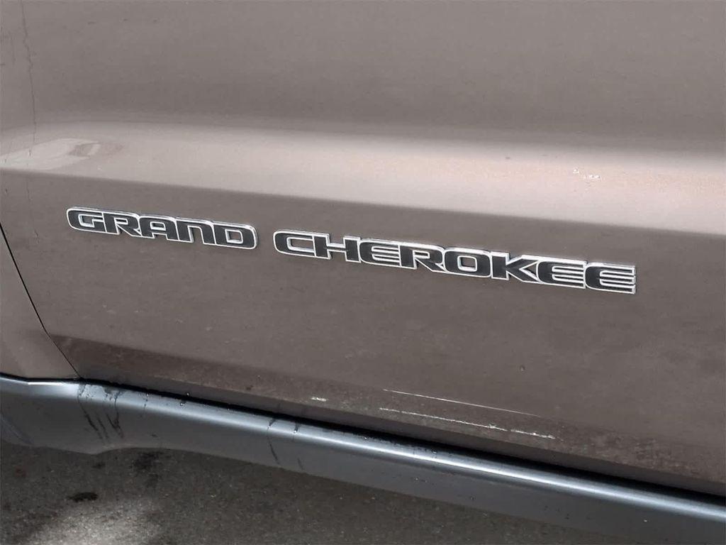 used 2018 Jeep Grand Cherokee car, priced at $14,587