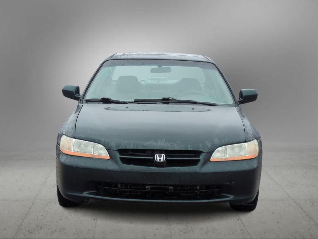 used 2000 Honda Accord car, priced at $4,500
