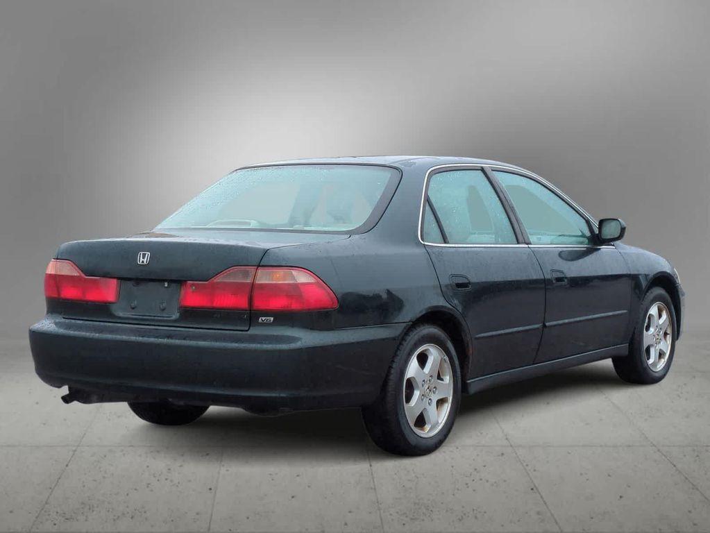 used 2000 Honda Accord car, priced at $4,500