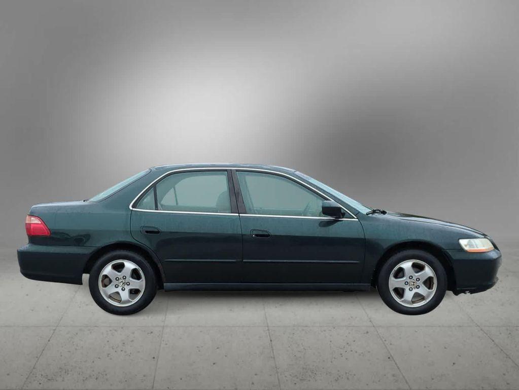 used 2000 Honda Accord car, priced at $4,500