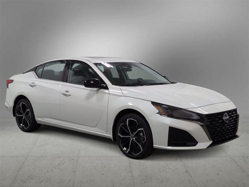 new 2025 Nissan Altima car, priced at $29,091