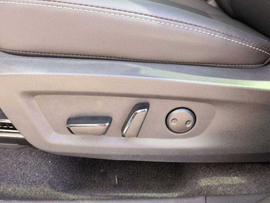 new 2025 Nissan Murano car, priced at $39,667