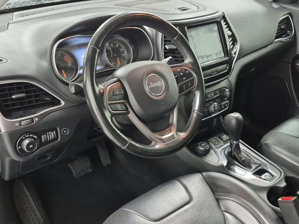 used 2019 Jeep Cherokee car, priced at $13,371