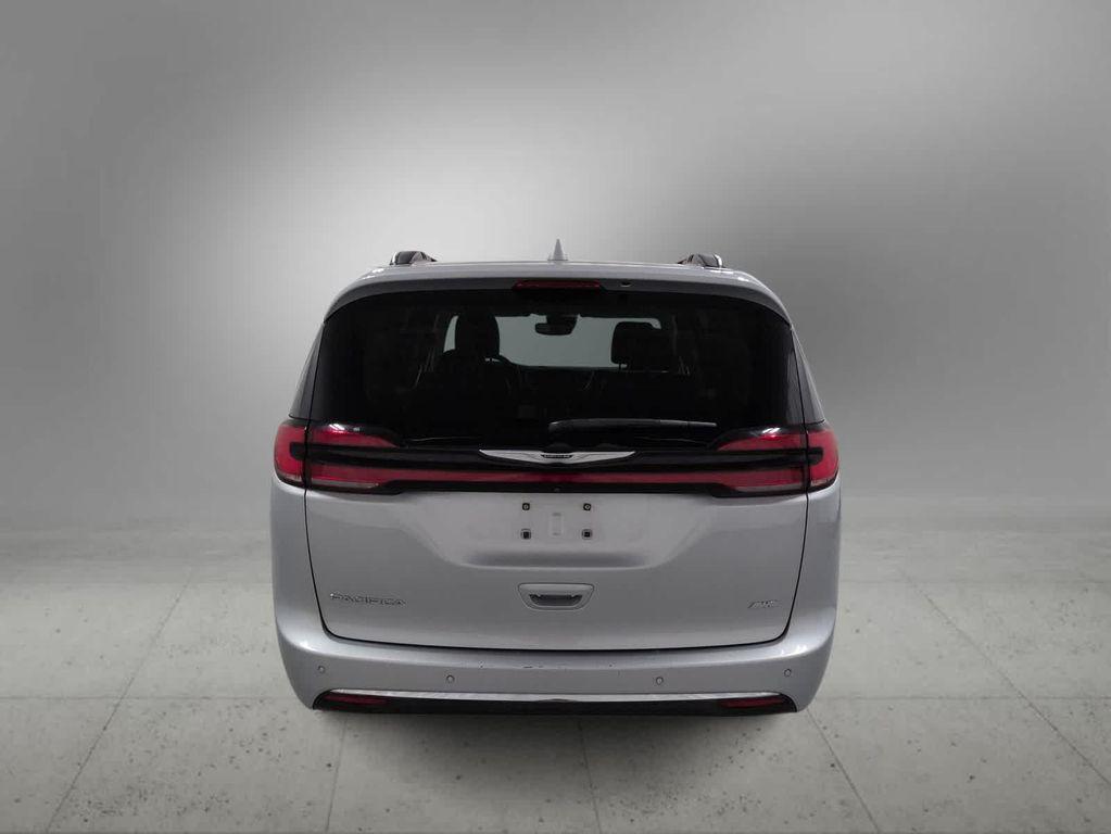 used 2022 Chrysler Pacifica car, priced at $24,967