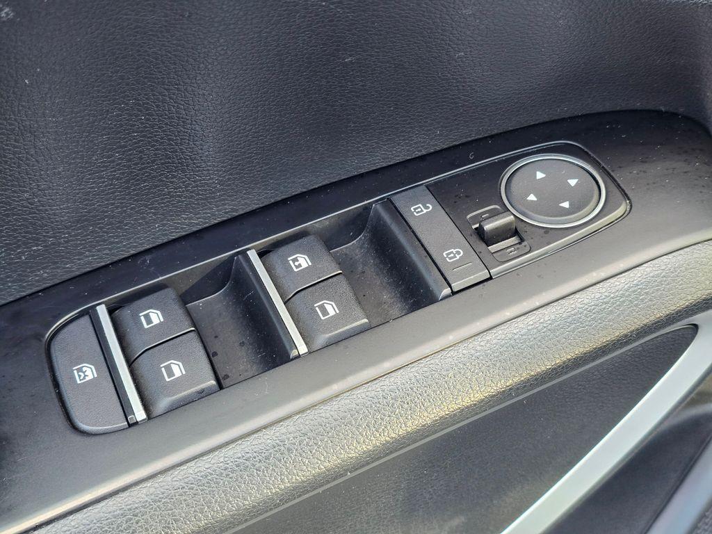 used 2022 Kia Soul car, priced at $14,269