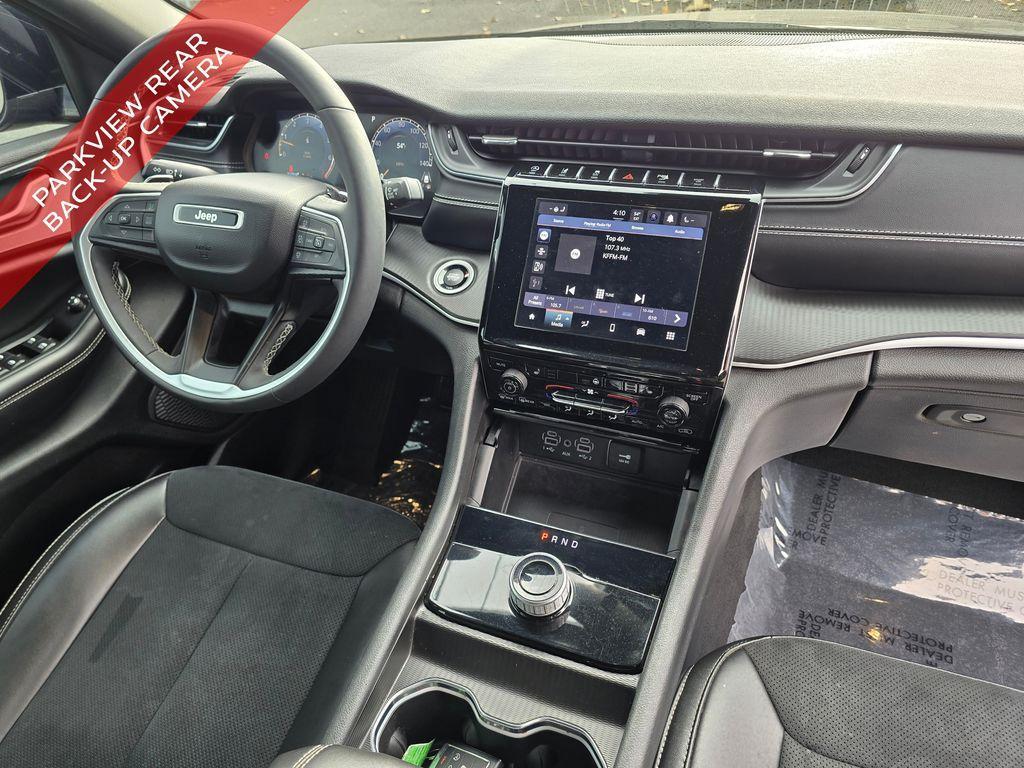 used 2024 Jeep Grand Cherokee car, priced at $36,999