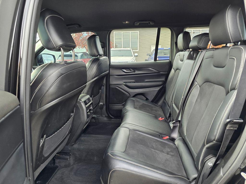 used 2024 Jeep Grand Cherokee car, priced at $36,999