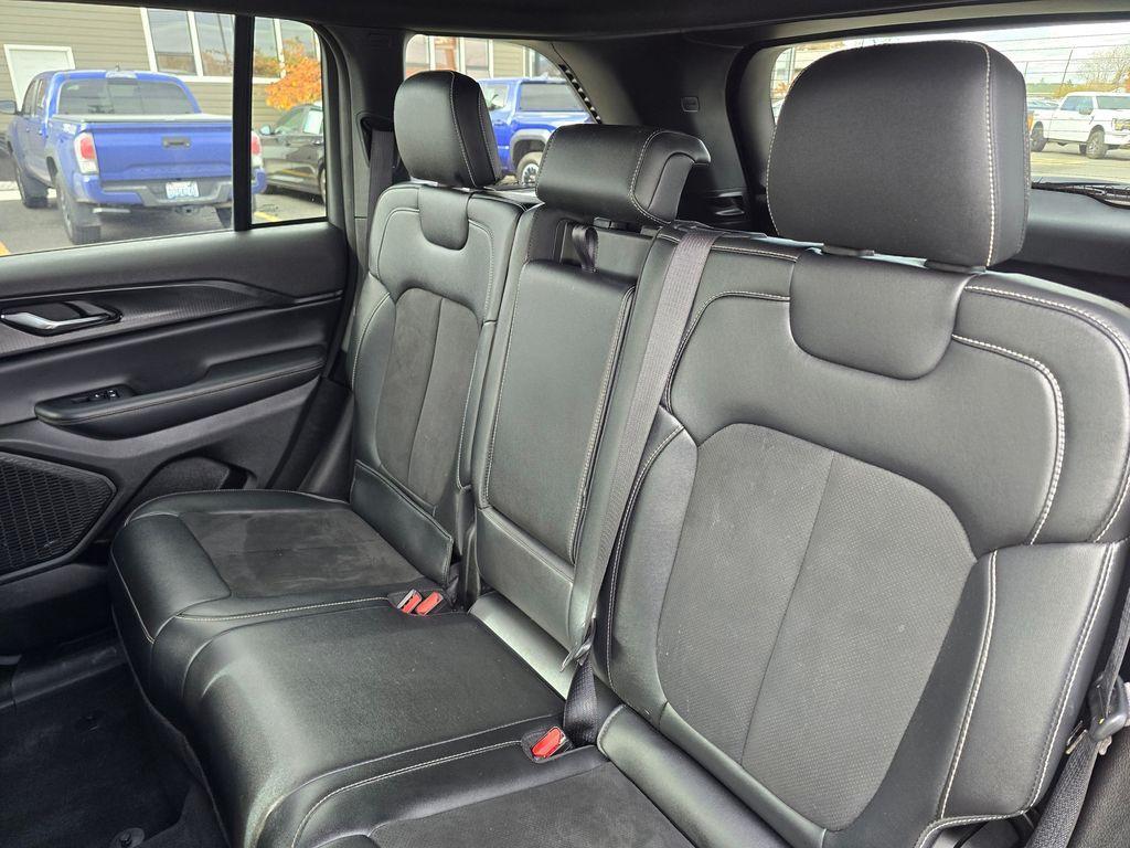 used 2024 Jeep Grand Cherokee car, priced at $36,999