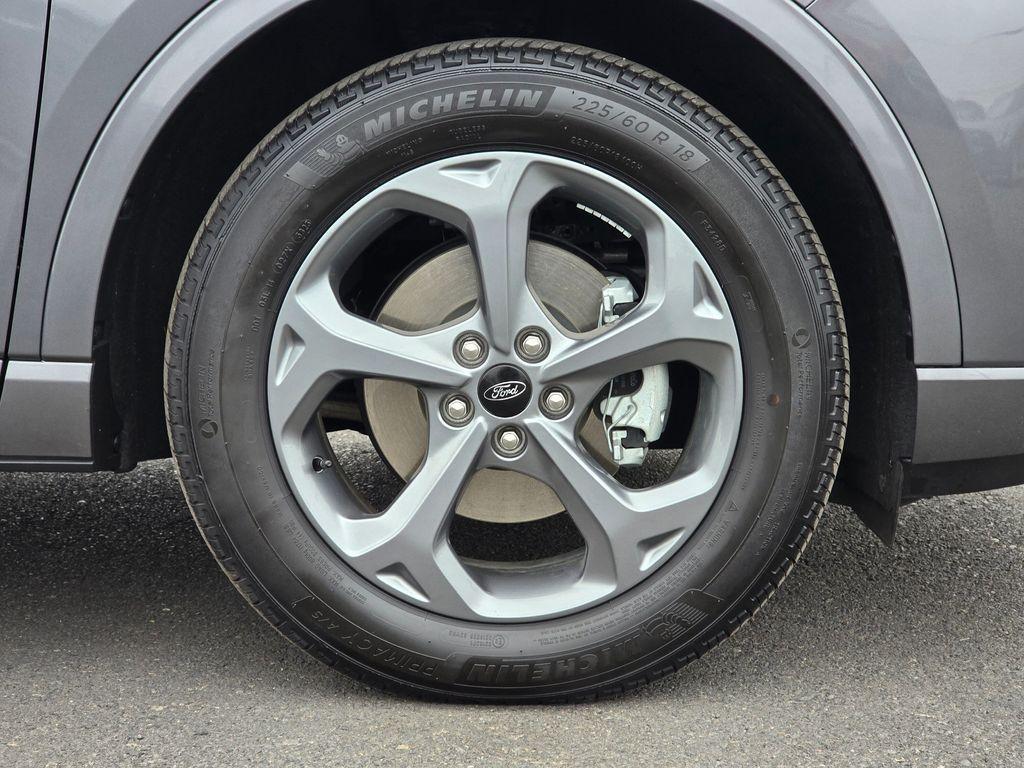 used 2023 Ford Escape car, priced at $27,995