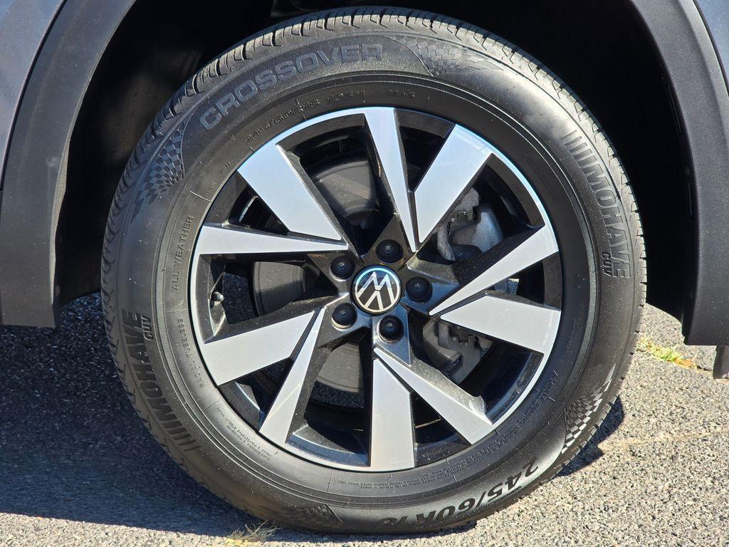 used 2022 Volkswagen Atlas Cross Sport car, priced at $21,013