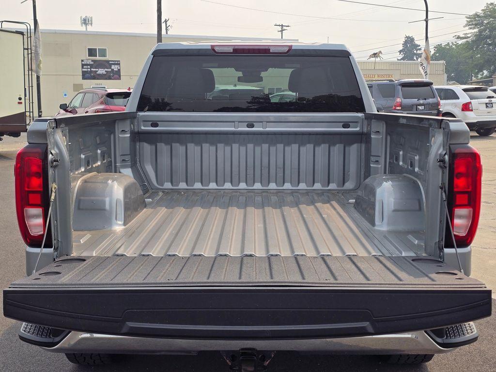 used 2023 GMC Sierra 1500 car, priced at $27,401