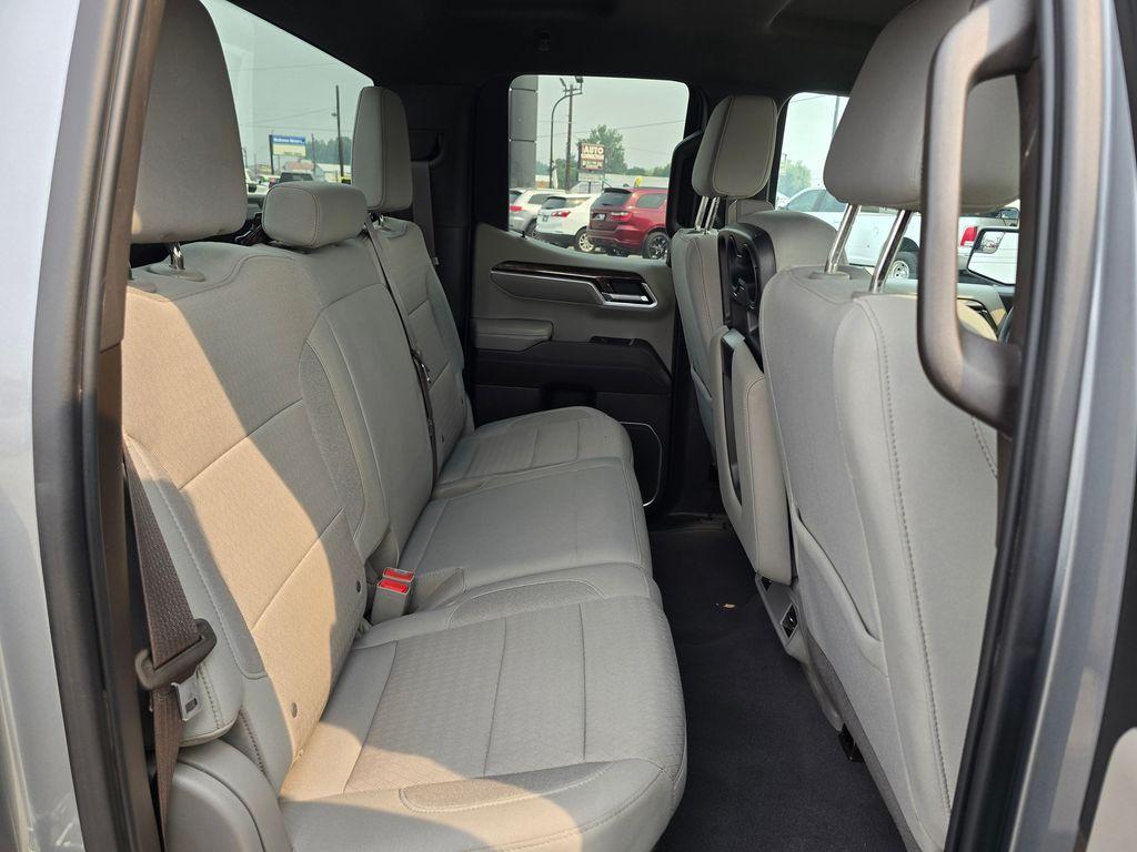 used 2023 GMC Sierra 1500 car, priced at $27,401