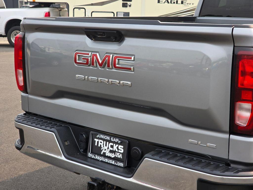 used 2023 GMC Sierra 1500 car, priced at $27,401